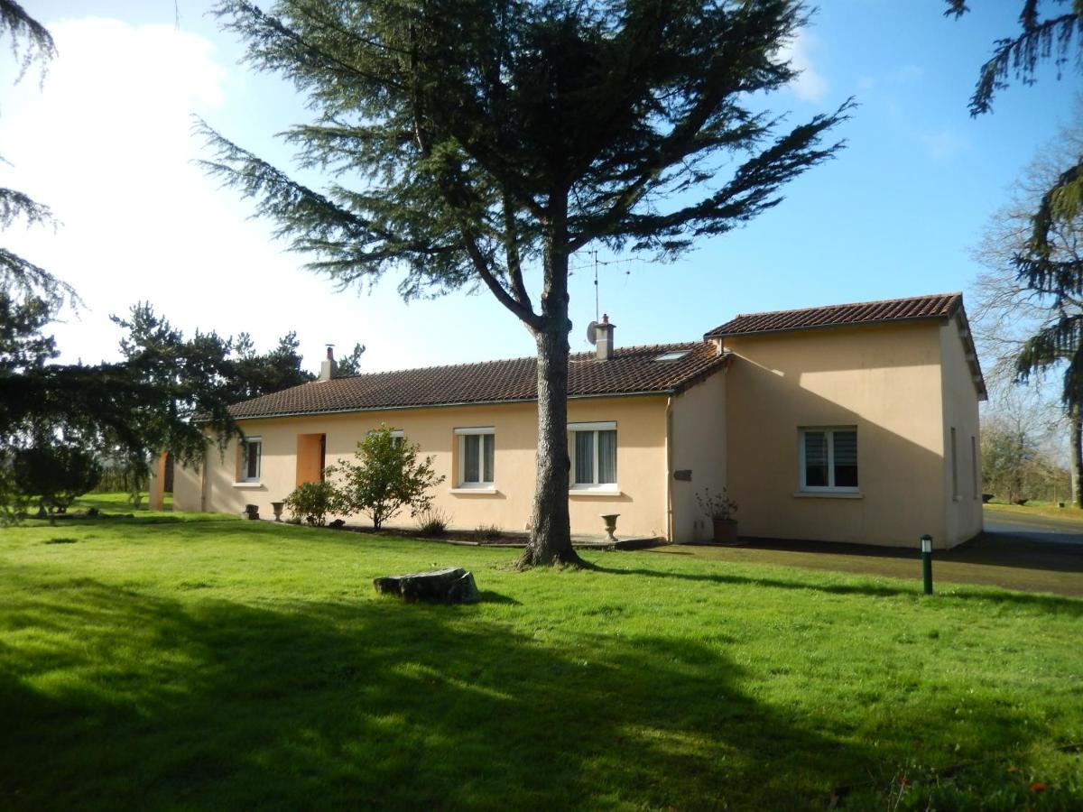 Studio Appart' Les Jards Bressuire Exteriér fotografie