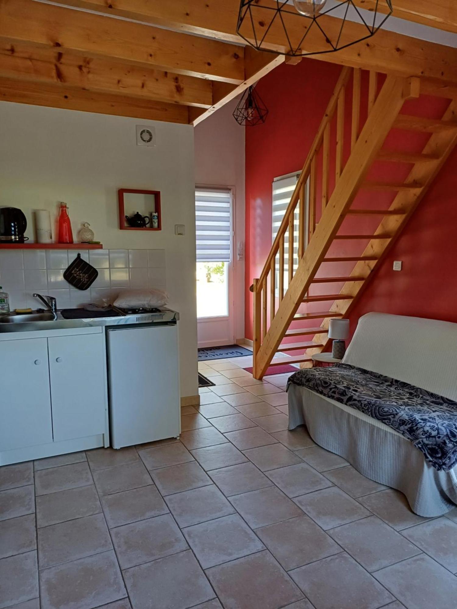 Studio Appart' Les Jards Bressuire Exteriér fotografie